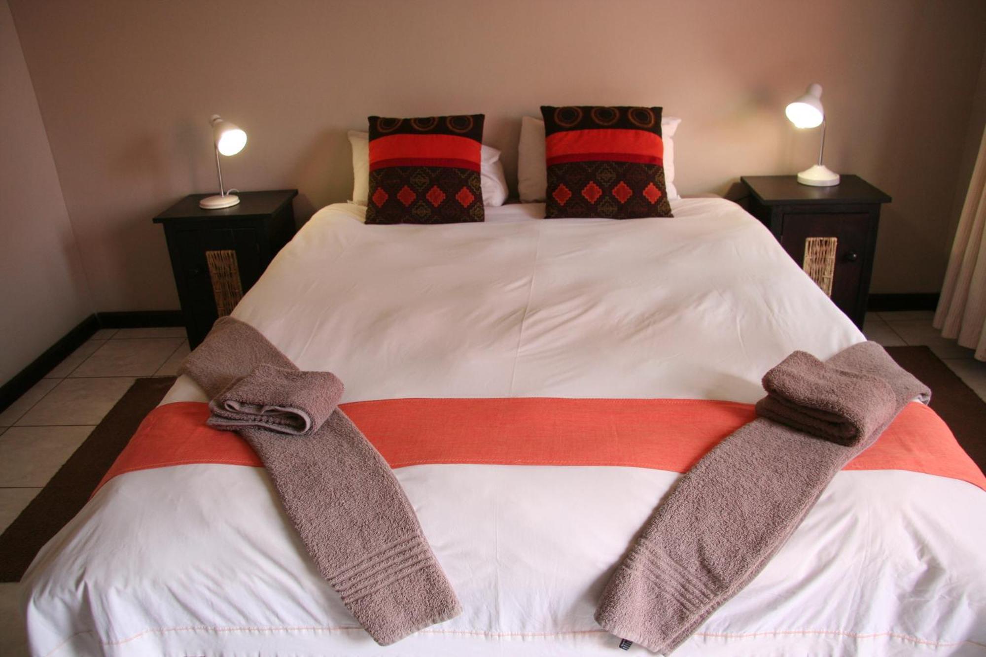 Dunedin Star Guesthouse Свакопмунд Номер фото