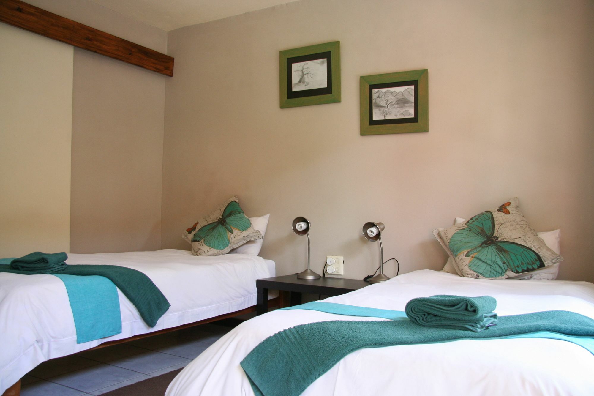 Dunedin Star Guesthouse Свакопмунд Экстерьер фото